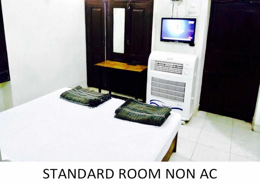 Roop Guest House Lucknow Buitenkant foto