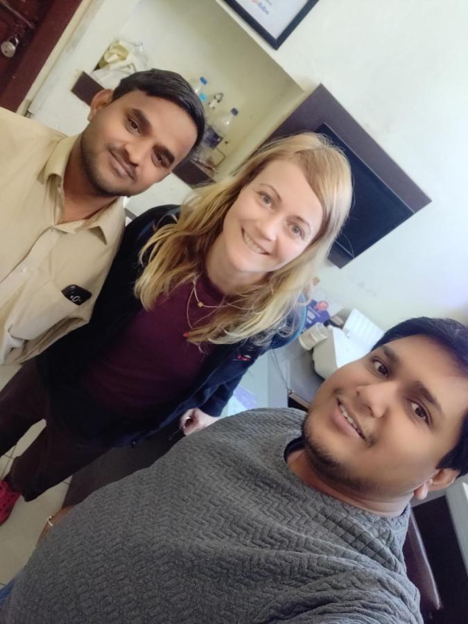 Roop Guest House Lucknow Buitenkant foto
